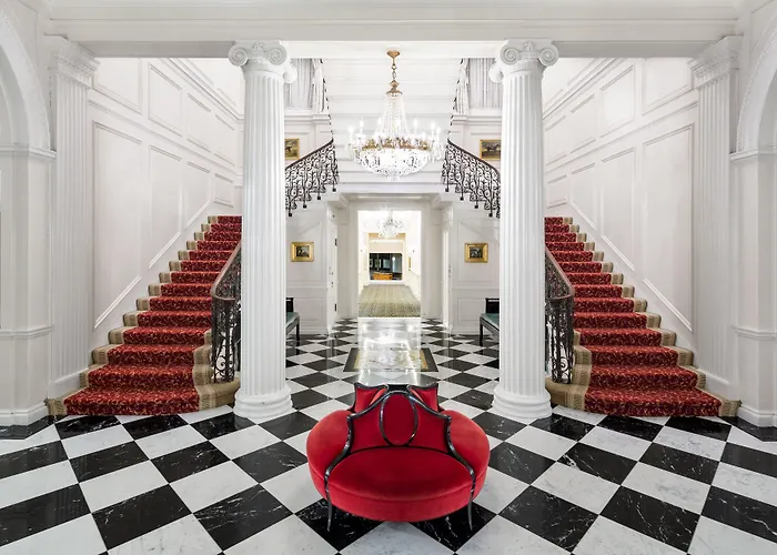 Glen Cove Mansion